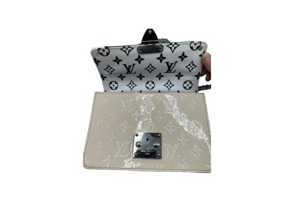 Wynwood Vernis Leather Shoulder Bag